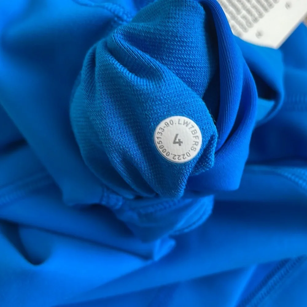 NWT Lululemon Wunder Train High-Rise Short 6"
Poolside Size 4 - Picture 5 of 9